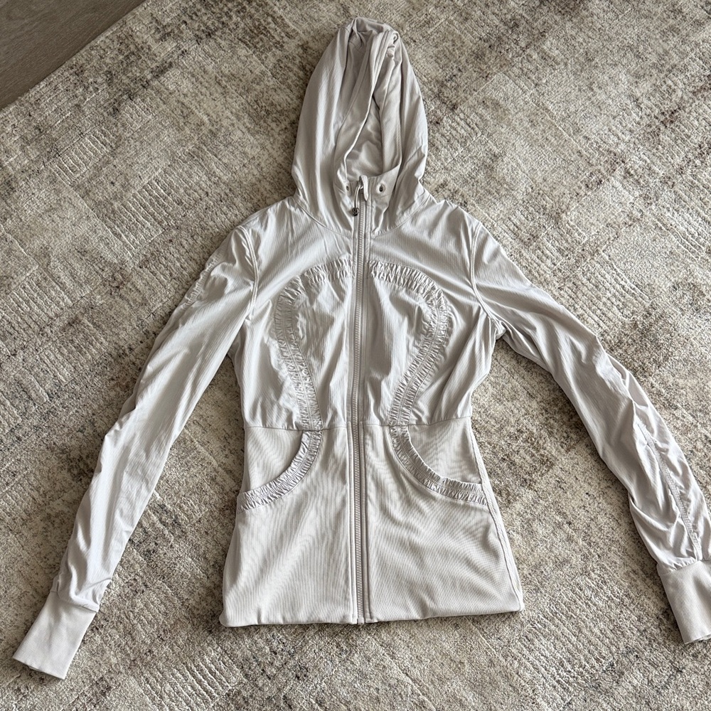 Lululemon Athletica hooded Dance studio jacket size 8, reversible